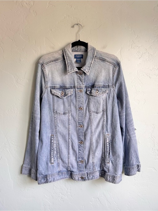 Arizona Jean Company Jackets & Blazers - Arizona Jean Company Washed Denim Classic Jean Jacket Faded Blue Women’s XL